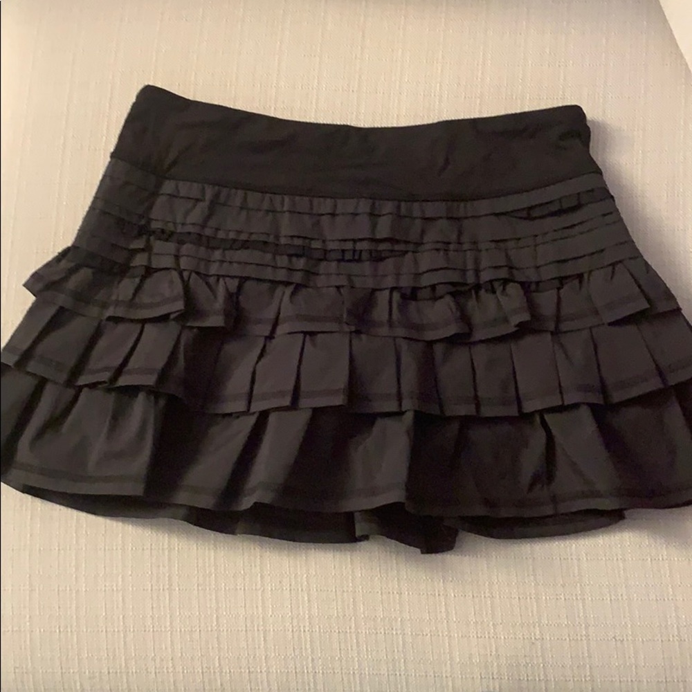Lululemon frill tennis/running skirt